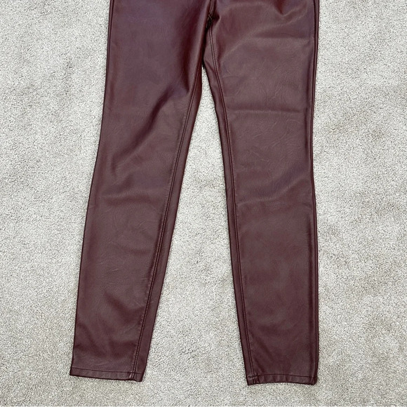 SOLD | Blank NYC Vegan Soft Leather Pants Mid-Rise Skinny Fit in Oxblood Size 30 - Picture 5 of 15